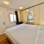 Prázdninový dům Travelingdays Iris *